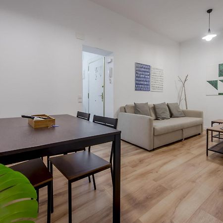 C-Cabeza Cool Apt Para 7 Al Lado De Tirso De Molina E1 Madrid Exteriör bild