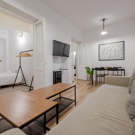 C-Cabeza Cool Apt Para 7 Al Lado De Tirso De Molina E1 Madrid Exteriör bild